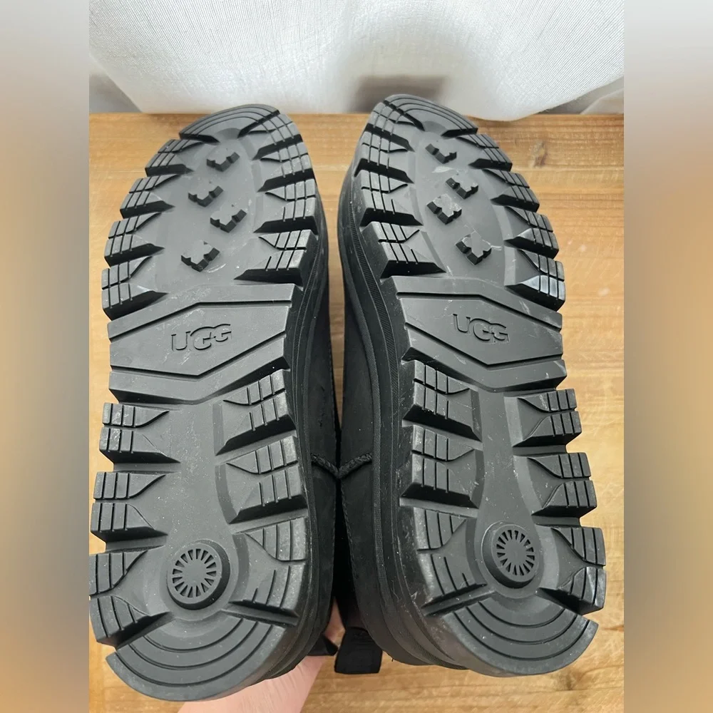 UGG Merina Waterproof Platform Shoe in Black Women’s Size 11 New